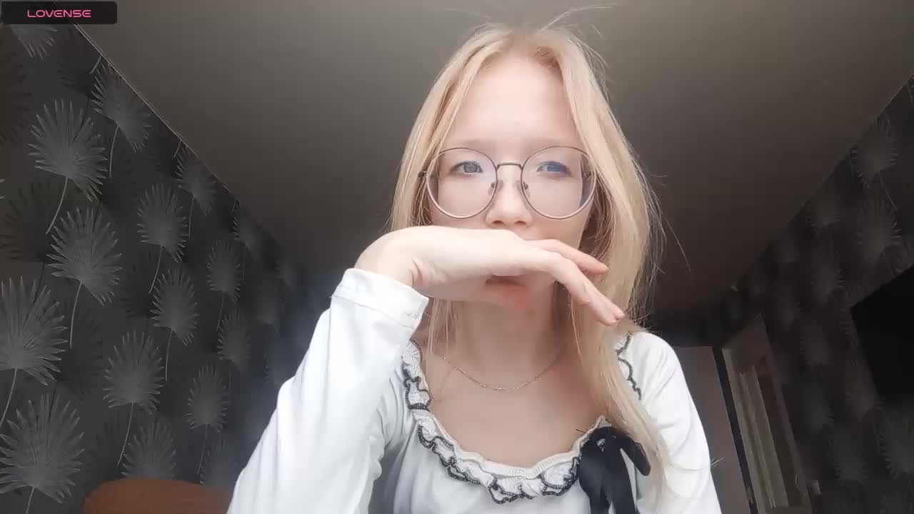 DanelleLaday Live Sex March 19, 2026