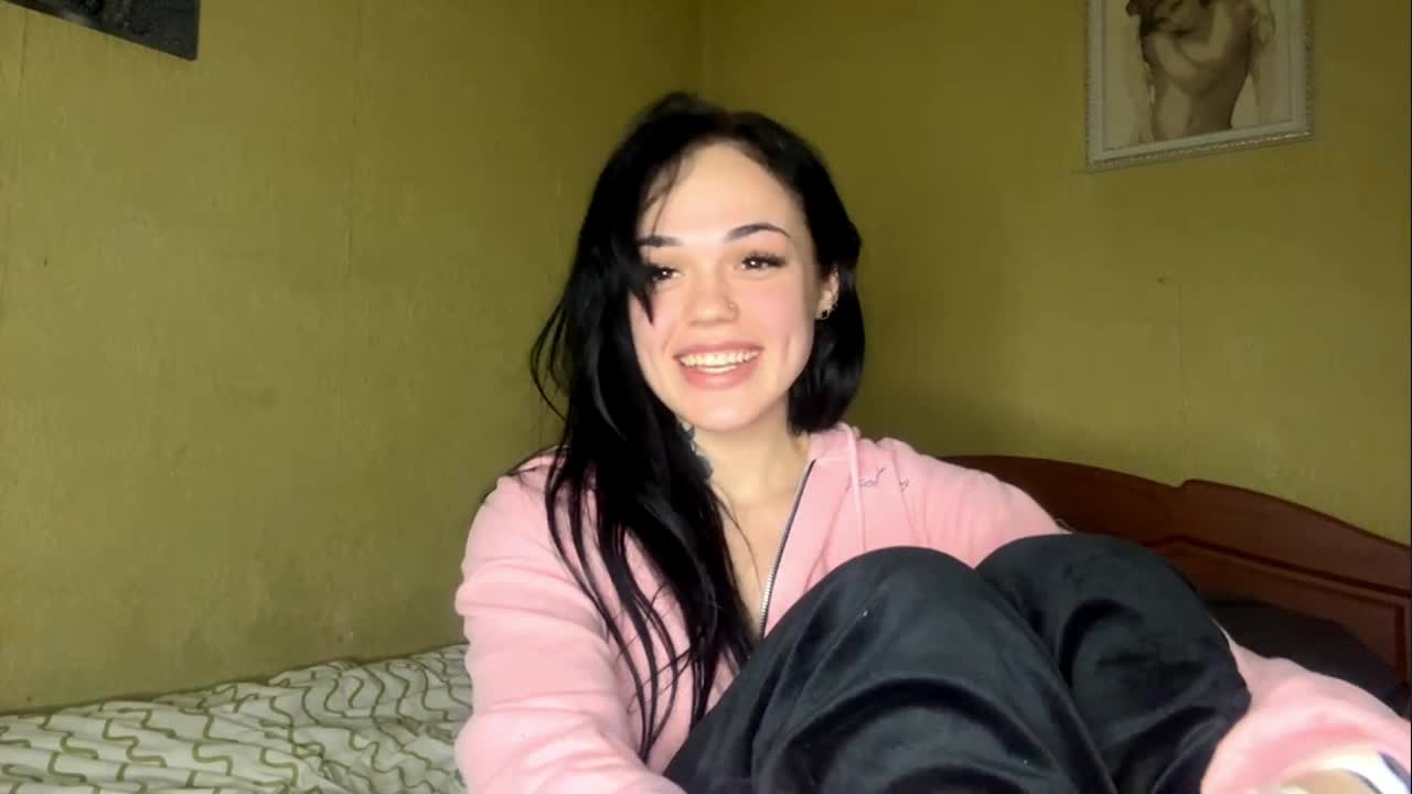 MollyRooth Live Sex March 19, 2026