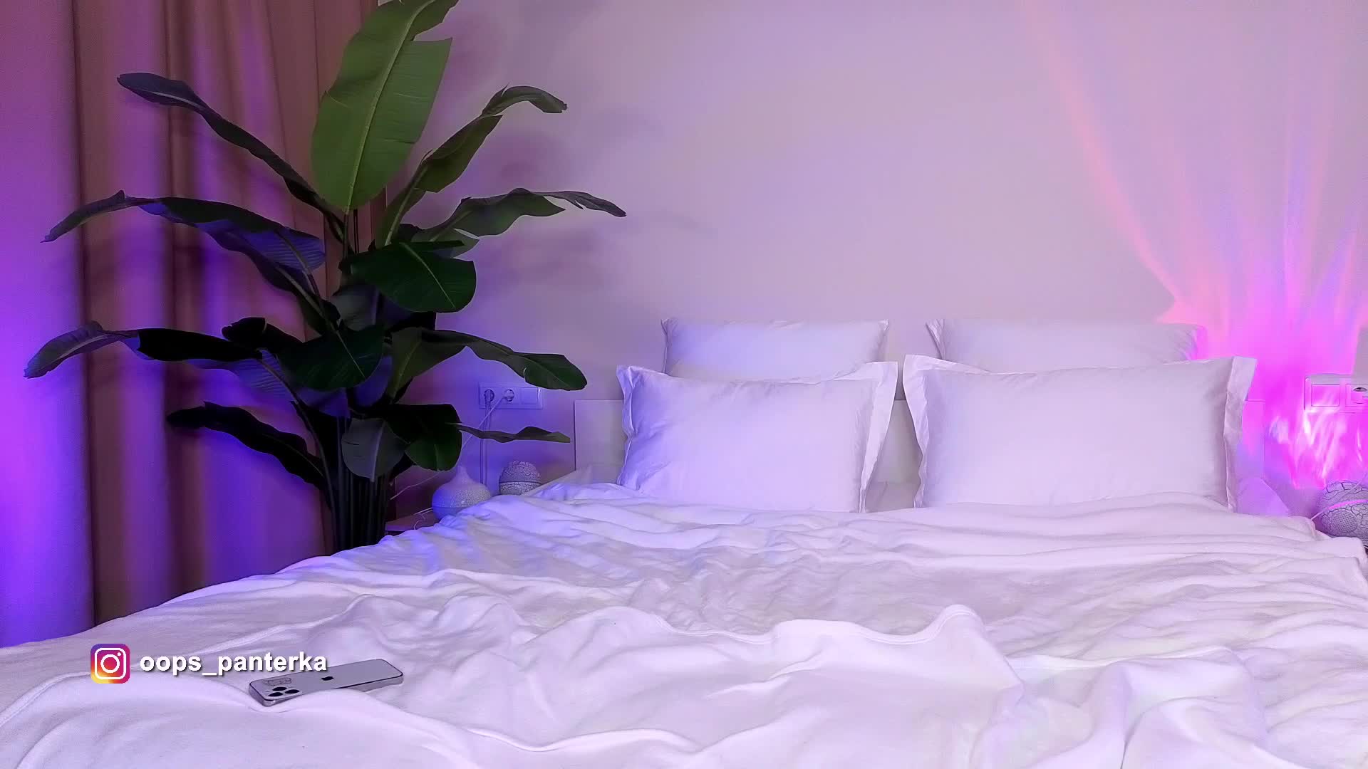 Amyleeplayss Live Sex March 19, 2026