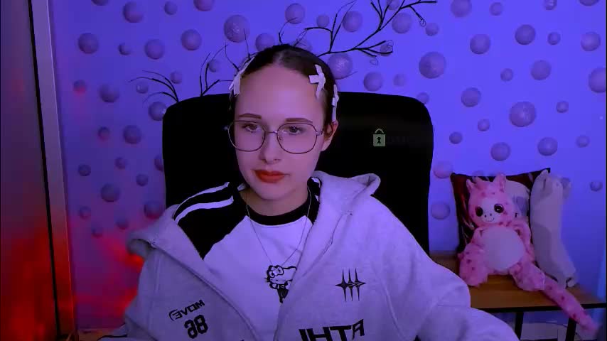 mona_cloud Live Sex March 19, 2026