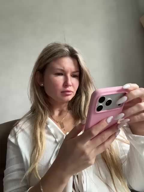 GiaVibey Live Sex March 19, 2026