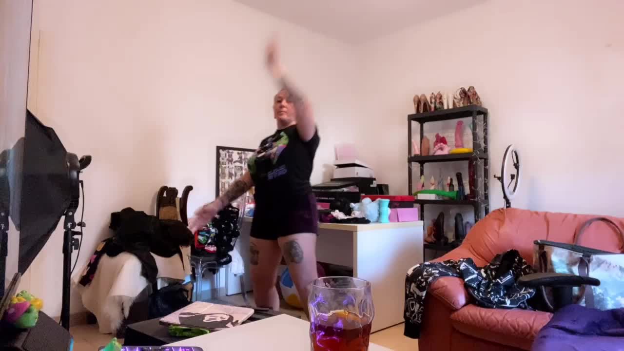 NylonQueen Live Sex March 20, 2026