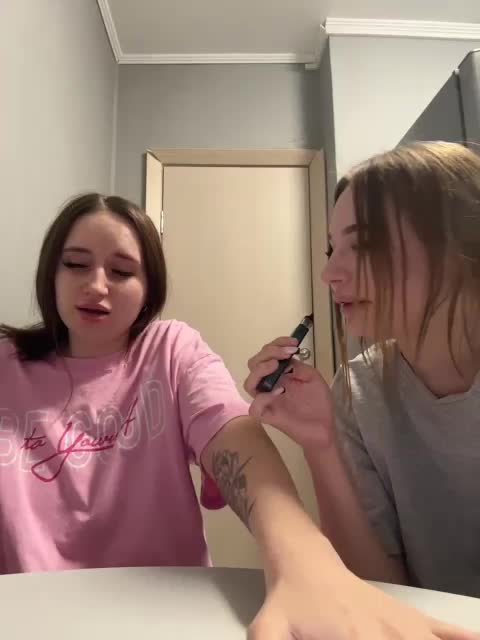 Kira_Sofia Live Sex March 20, 2026