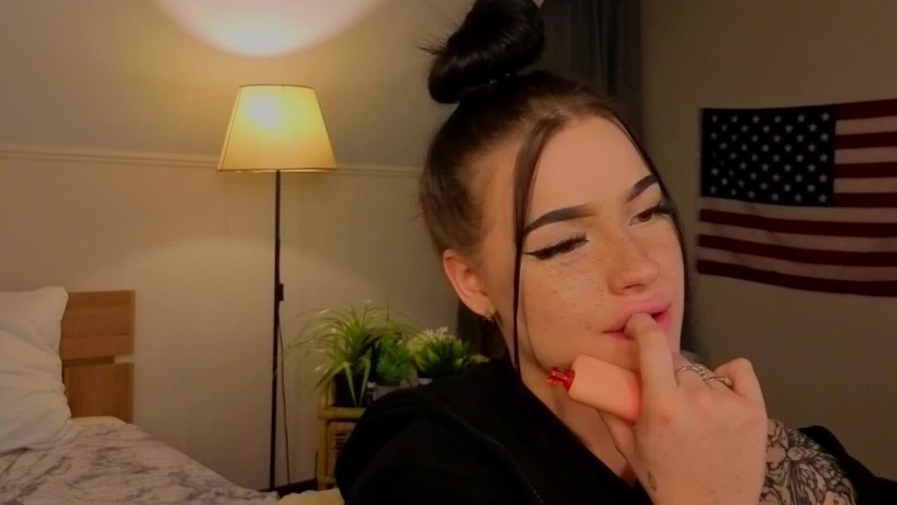 LisaaLiss Live Sex March 22, 2026