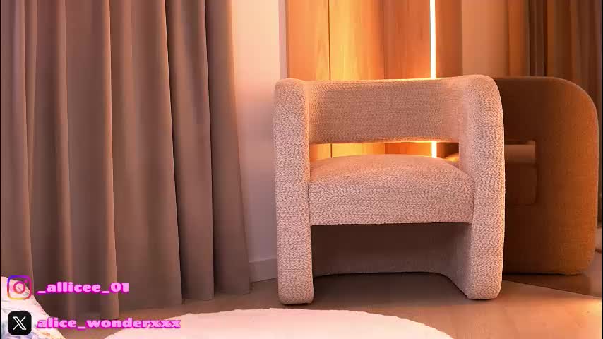 vanessasimon Live Sex March 23, 2026