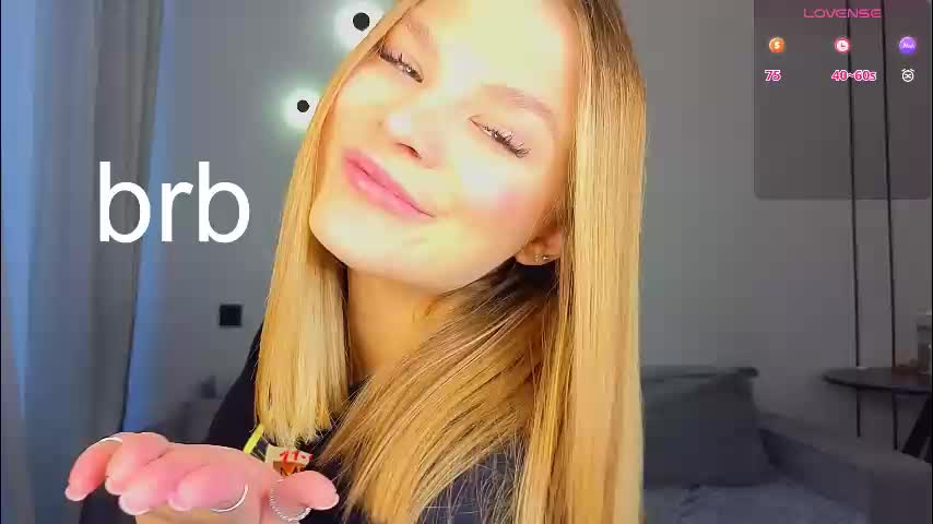 lovely_babyy Live Sex March 23, 2026