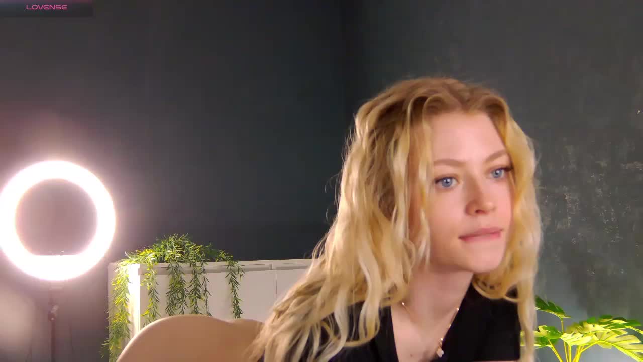 -mozaly- Live Sex March 23, 2026