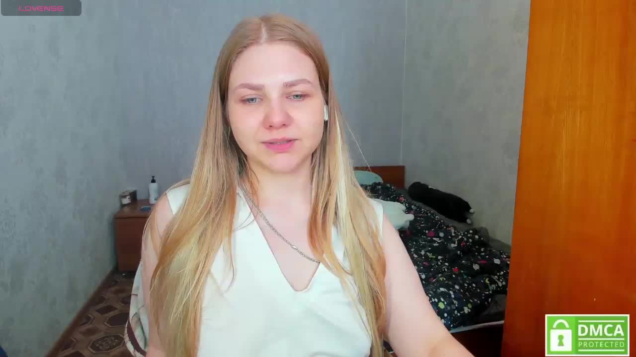 Emma-Frizea Live Sex March 23, 2026