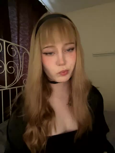 Mia_Wells Live Sex March 24, 2026