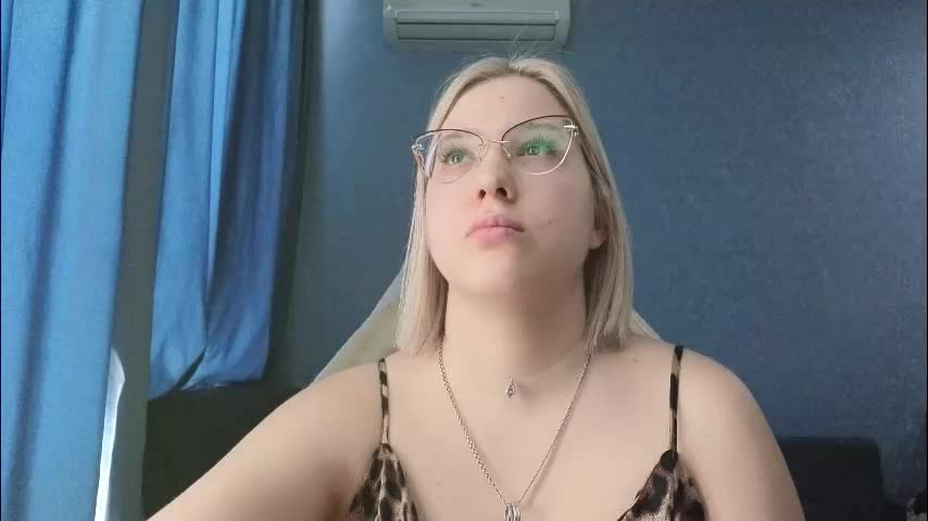 brandy__stars Live Sex March 24, 2026