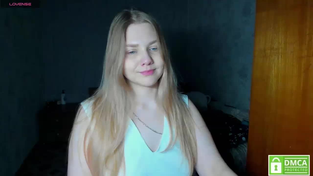 Emma-Frizea Live Sex March 25, 2026