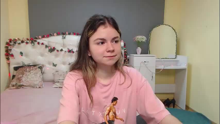 rrtinaredly Live Sex March 25, 2026