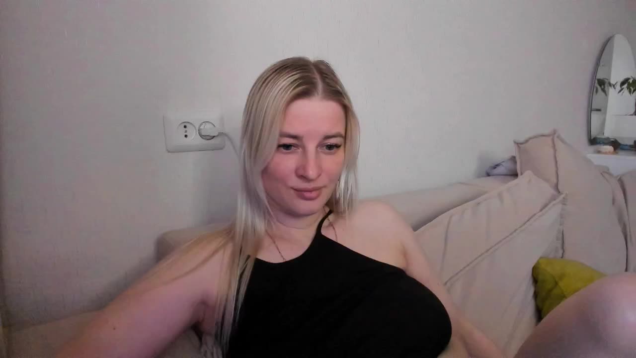 Princessa_ya Live Sex March 25, 2026