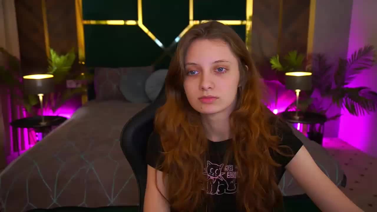 CuteeFoxy Live Sex March 25, 2026
