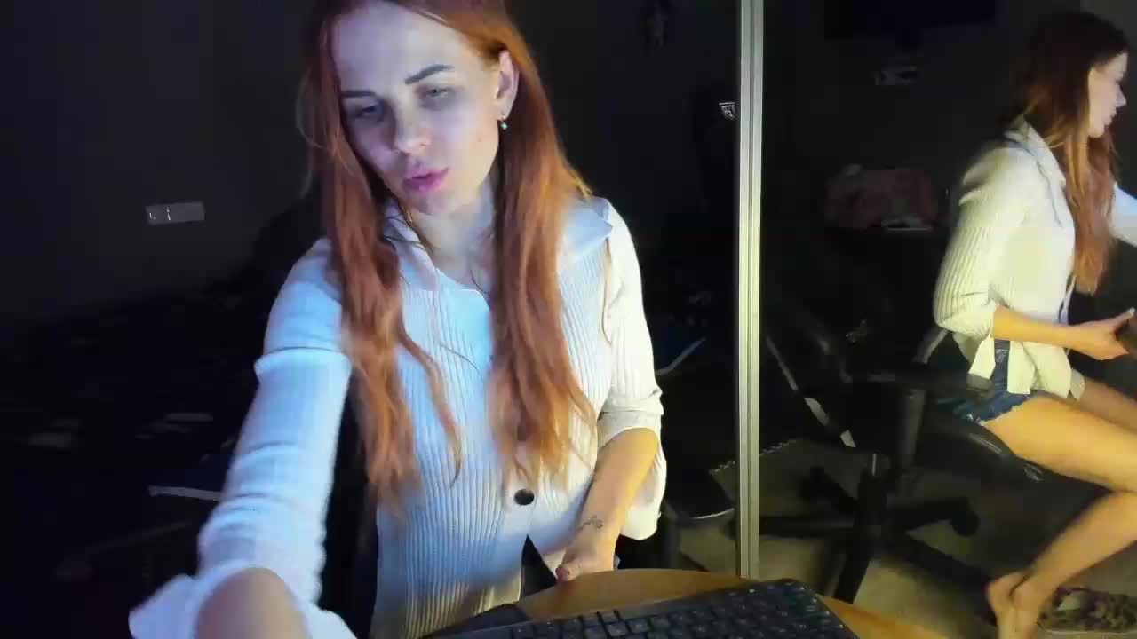 LunaLicks Live Sex March 25, 2026