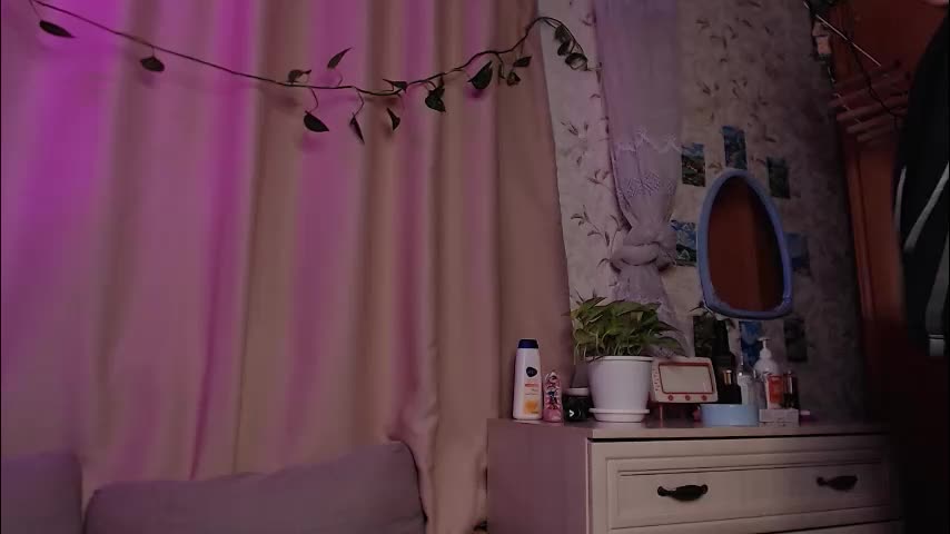 adelin_maxwell Live Sex March 25, 2026