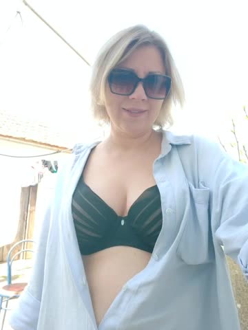 yuliia_3003 Live Sex March 25, 2026