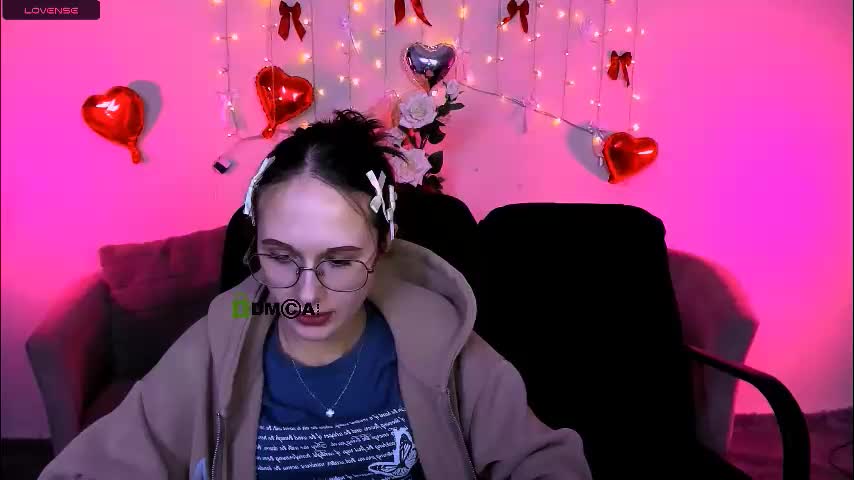 mona_cloud Live Sex March 25, 2026