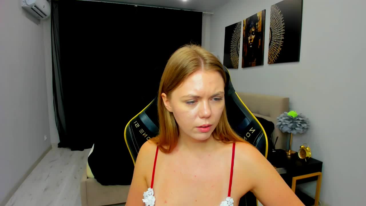 Strawberrye Live Sex March 25, 2026