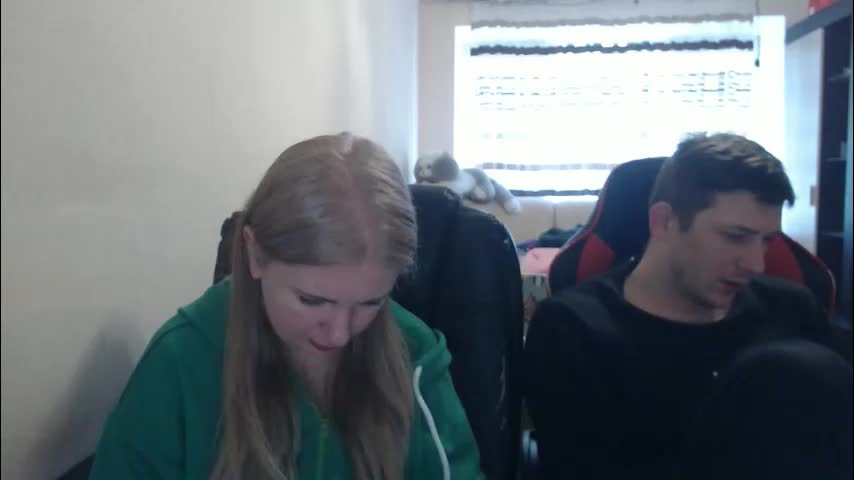 jenisandpeter Live Sex March 25, 2026