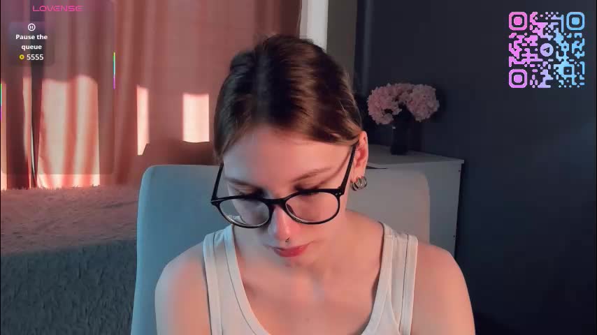 sunnivagaillard Live Sex March 25, 2026