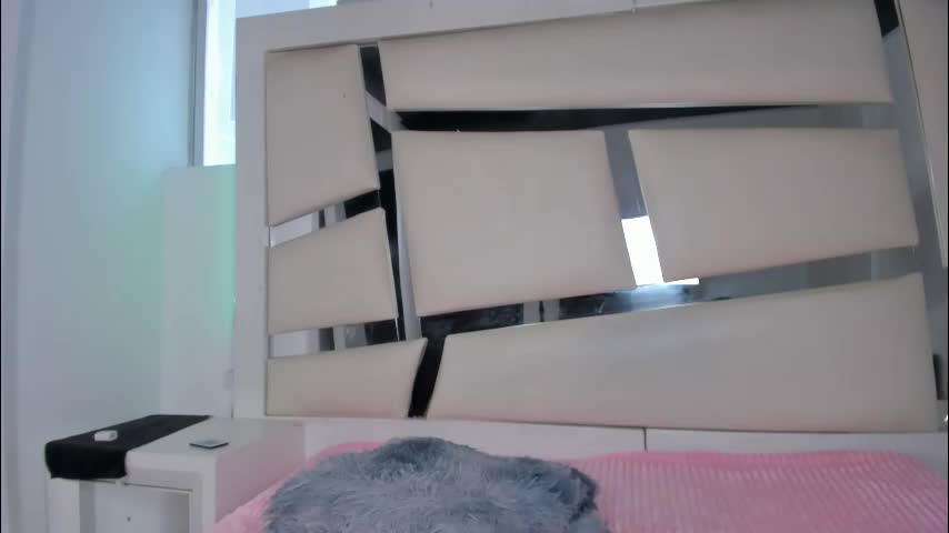 chrystal_jade Live Sex March 26, 2026