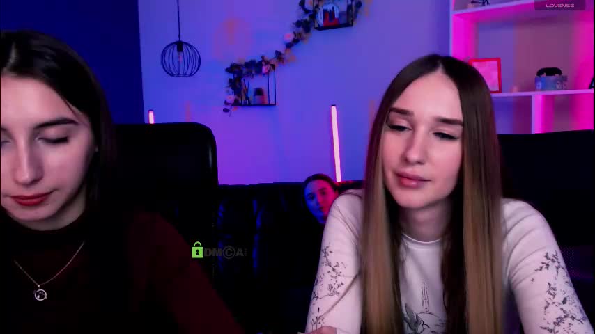 leslie_bird Live Sex March 26, 2026