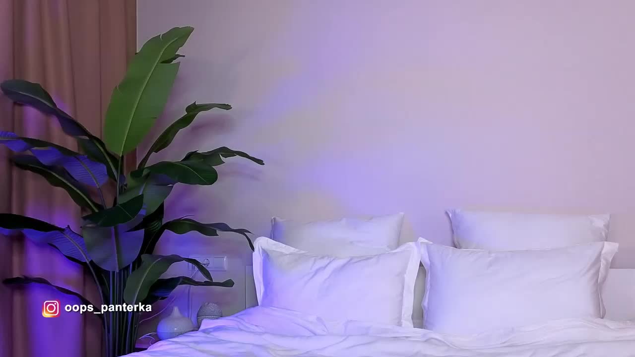 Amyleeplayss Live Sex March 26, 2026