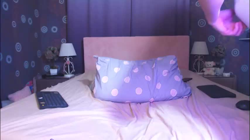squirtyjess Live Sex March 26, 2026