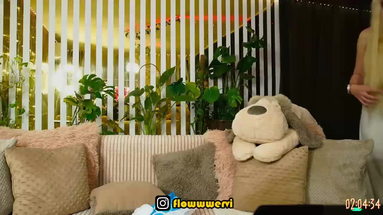 FlowwwerGirl Live Sex March 26, 2026