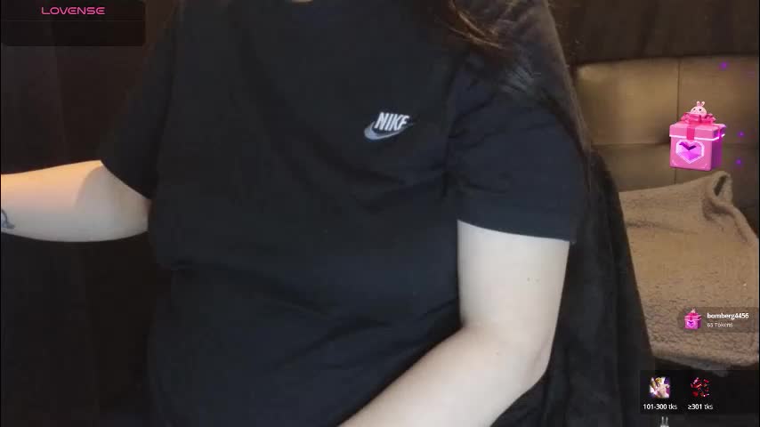 mia_g0ld Live Sex March 26, 2026