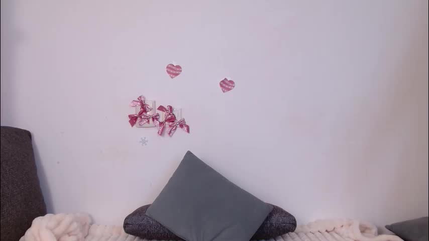 love_bella_ Live Sex March 27, 2026