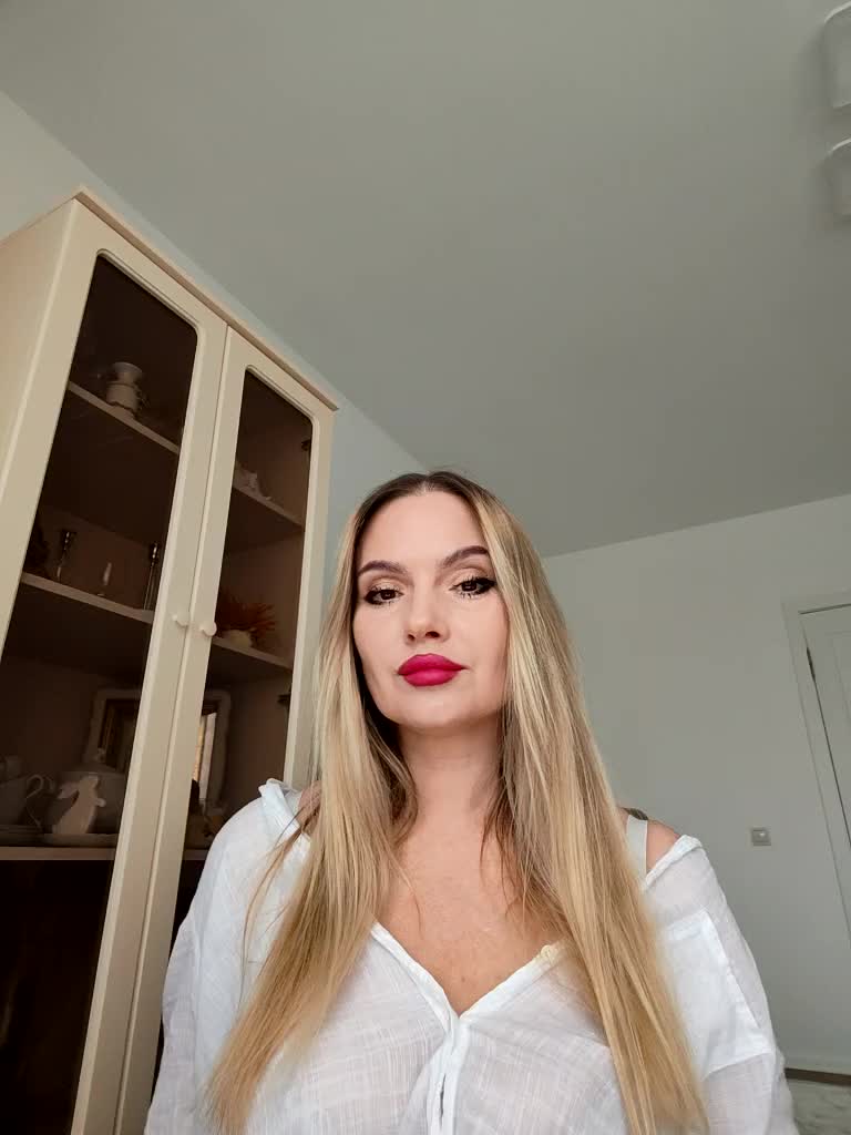 _SKYY_____ Live Sex March 27, 2026