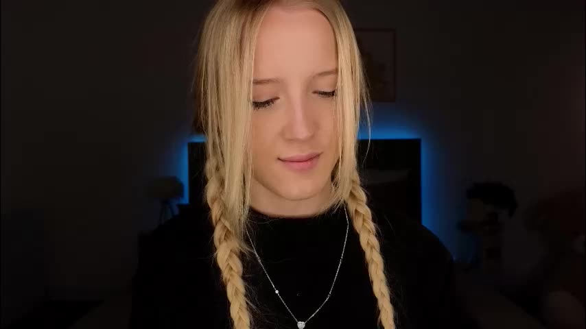 adele_armas Live Sex March 27, 2026