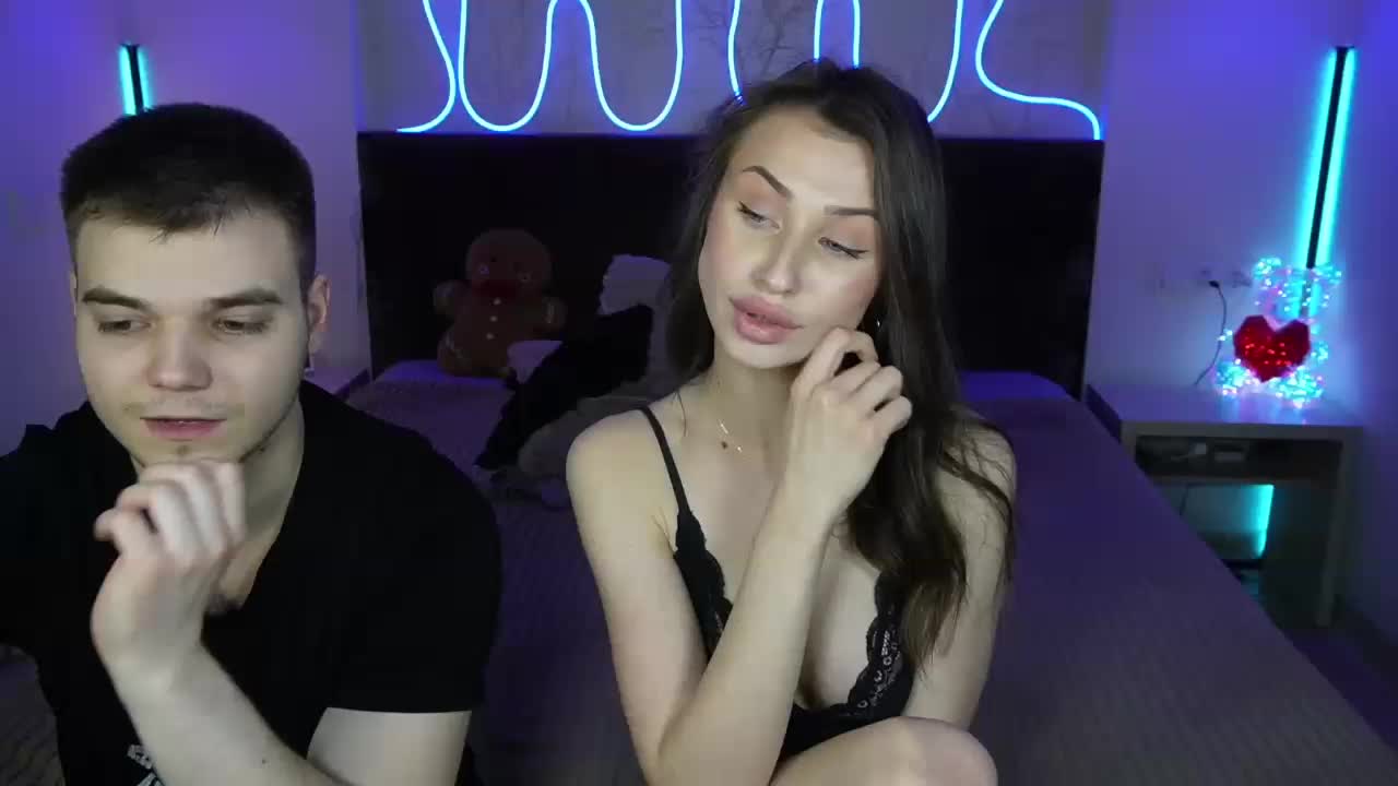 VikkiAndGeorge Live Sex March 27, 2026