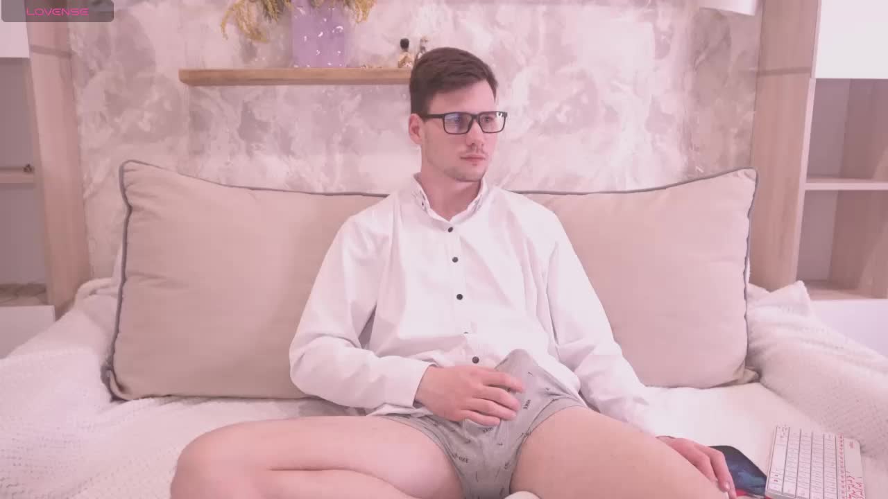 PashaAndMila Live Sex March 27, 2026