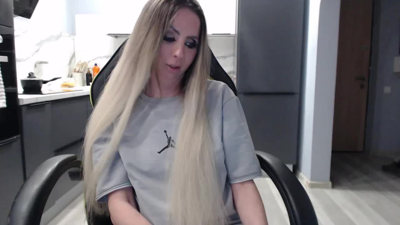 blondalina Live Sex March 27, 2026