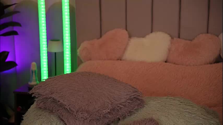 vickysecret96 Live Sex March 27, 2026