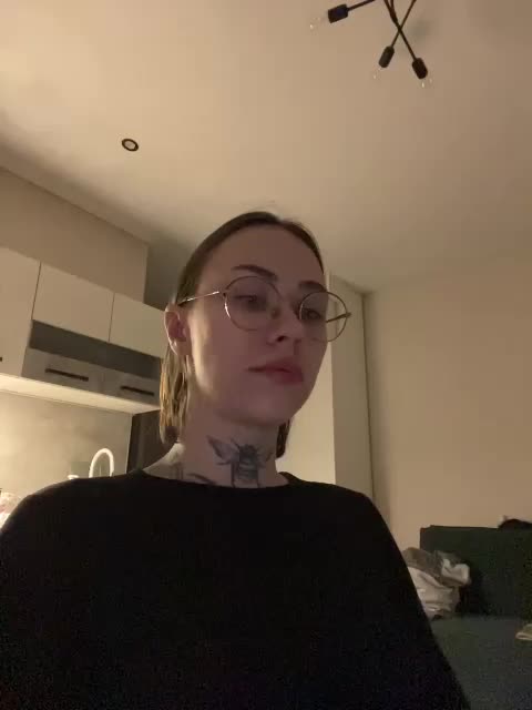 v_-_-_v Live Sex March 27, 2026