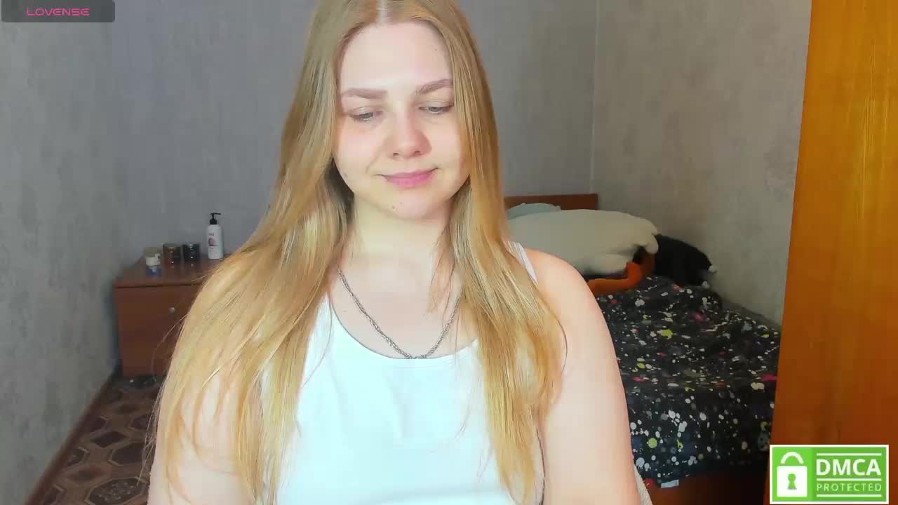Emma-Frizea Live Sex March 28, 2026