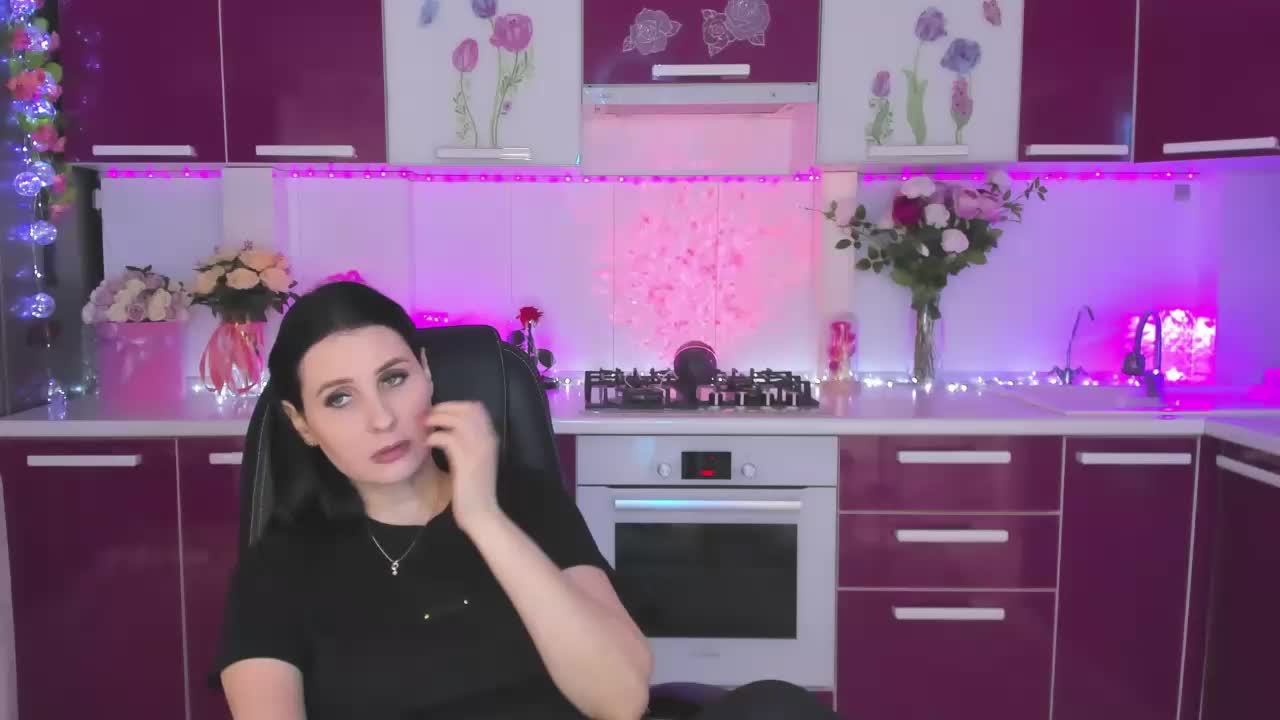 Olivija2020 Live Sex March 28, 2026