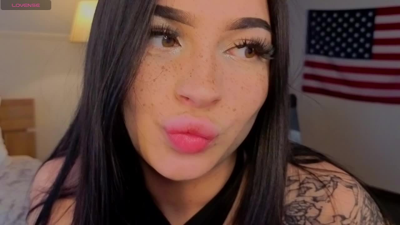 LisaaLiss Live Sex March 28, 2026
