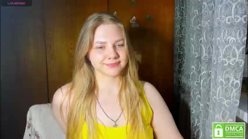 emmafrizea Live Sex March 29, 2026