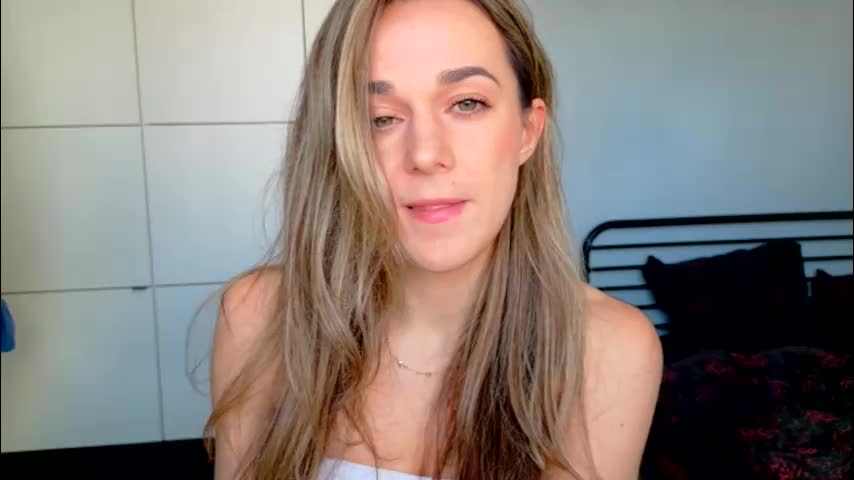mmminnie Live Sex March 29, 2026
