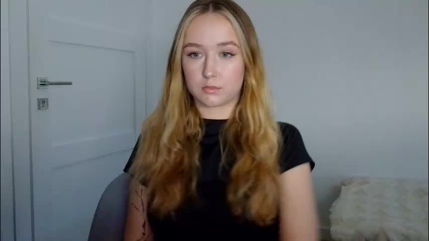 lulu_baby1 Live Sex March 31, 2026