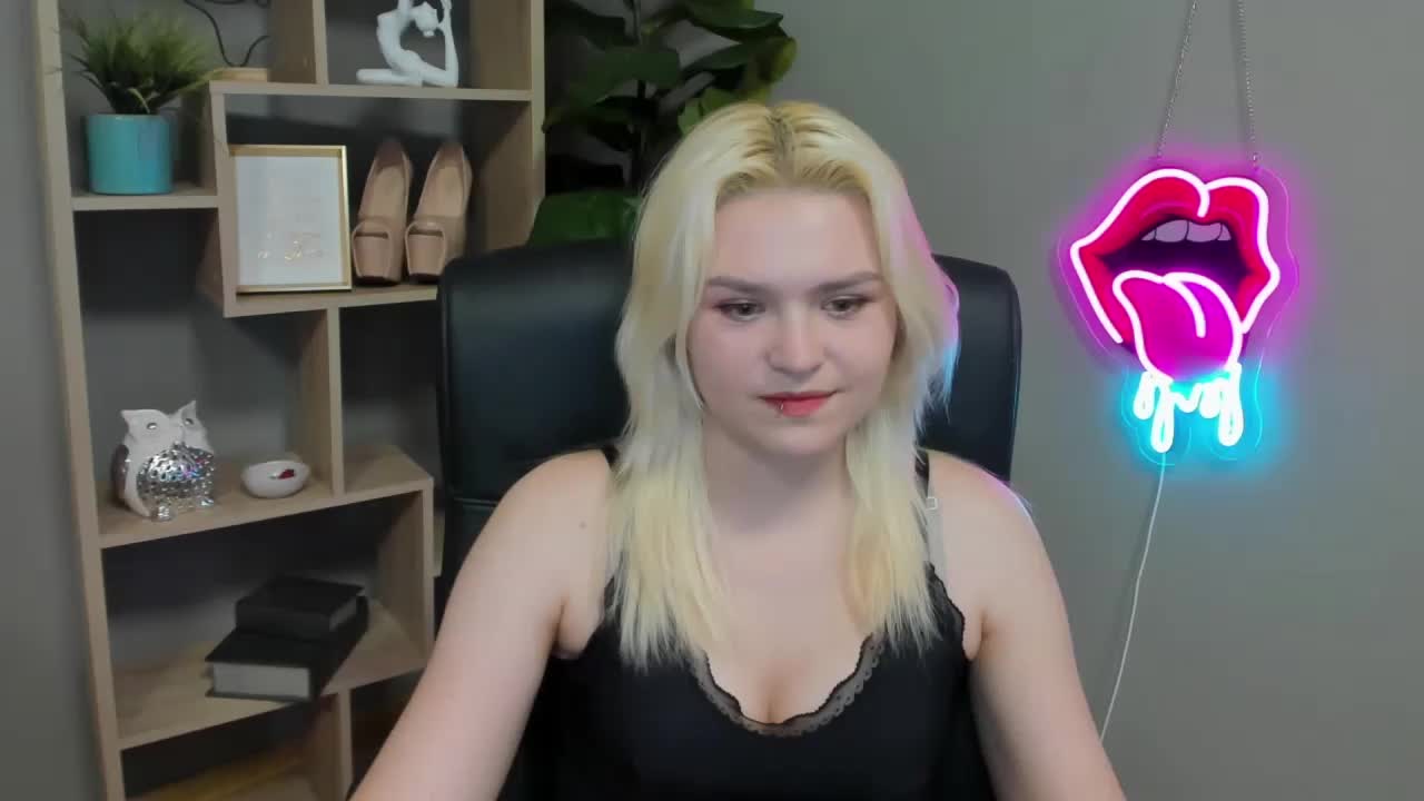 SweetLilyxo Live Sex March 31, 2026