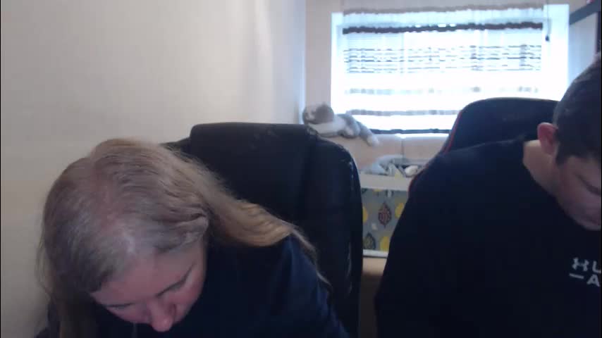 jenisandpeter Live Sex April 1, 2026