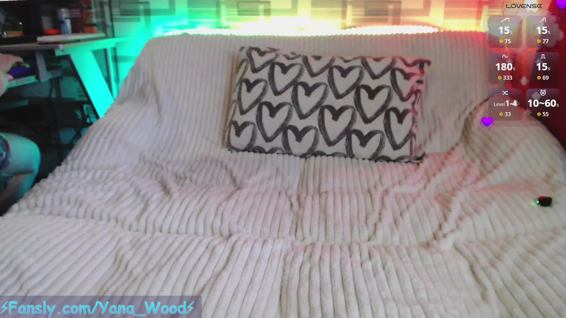 Camkitana Live Sex April 1, 2026