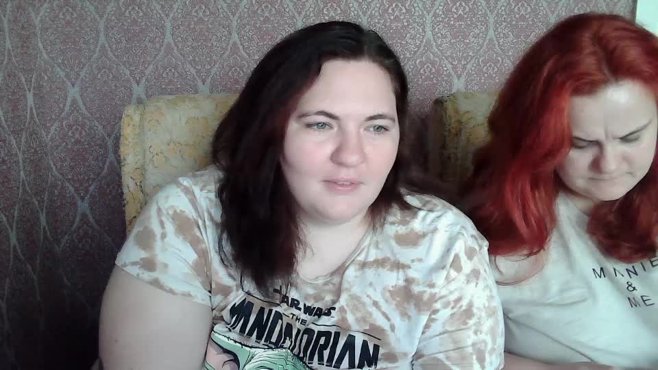 HollyXEva Live Sex April 1, 2026