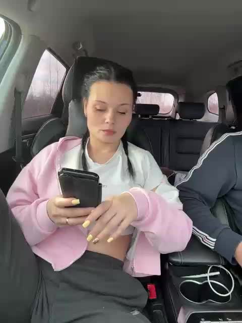 _Milashka_ Live Sex April 1, 2026